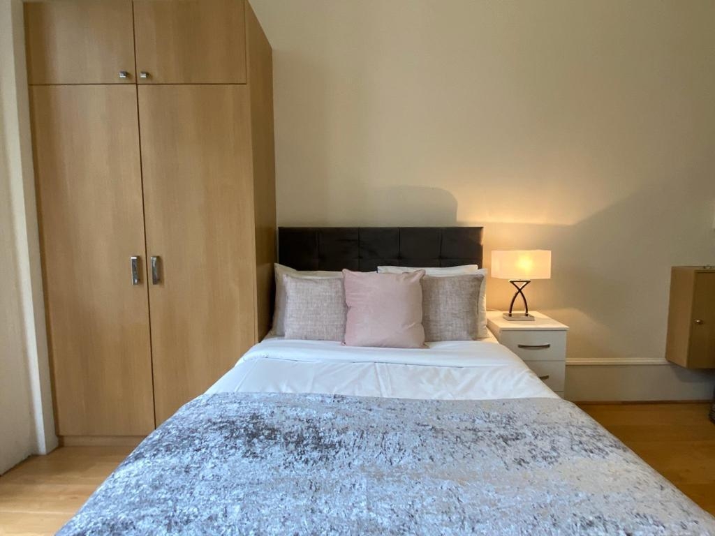 Paddington Studios by PrimeCityHosts SA 1 primecityhosts.com