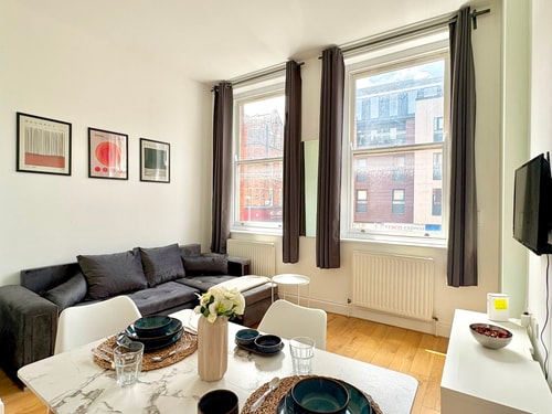 Camden Town 1 Bedroom Apartment By PrimeCItyHosts 2 primecityhosts.com