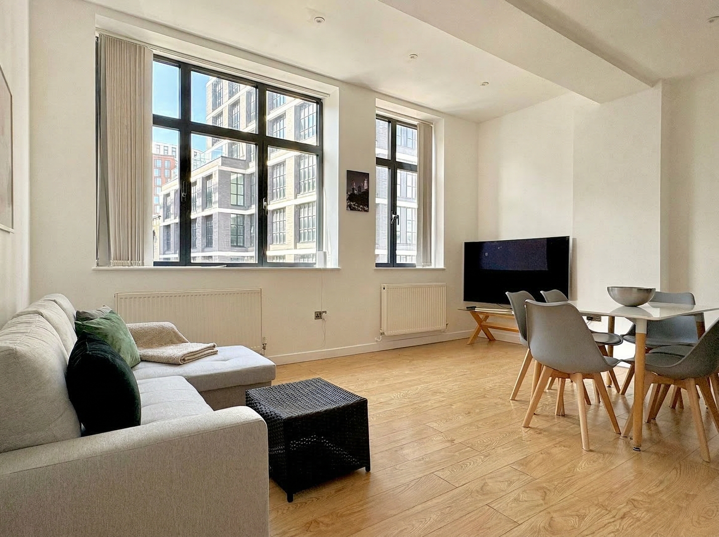 Shoreditch Apartments by PrimeCityHosts F3 4 primecityhosts.com