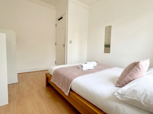 Islington Apartment by PrimeCityHosts 10 primecityhosts.com