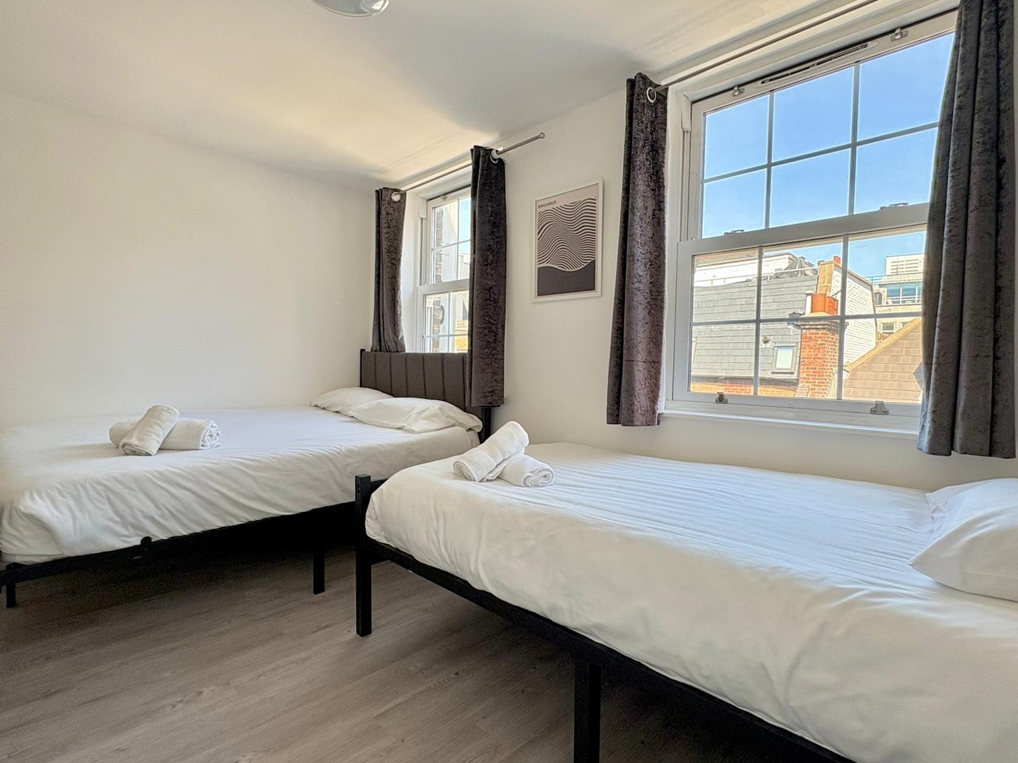 Charlotte Street Rooms by News Hotel R6 1 primecityhosts.com