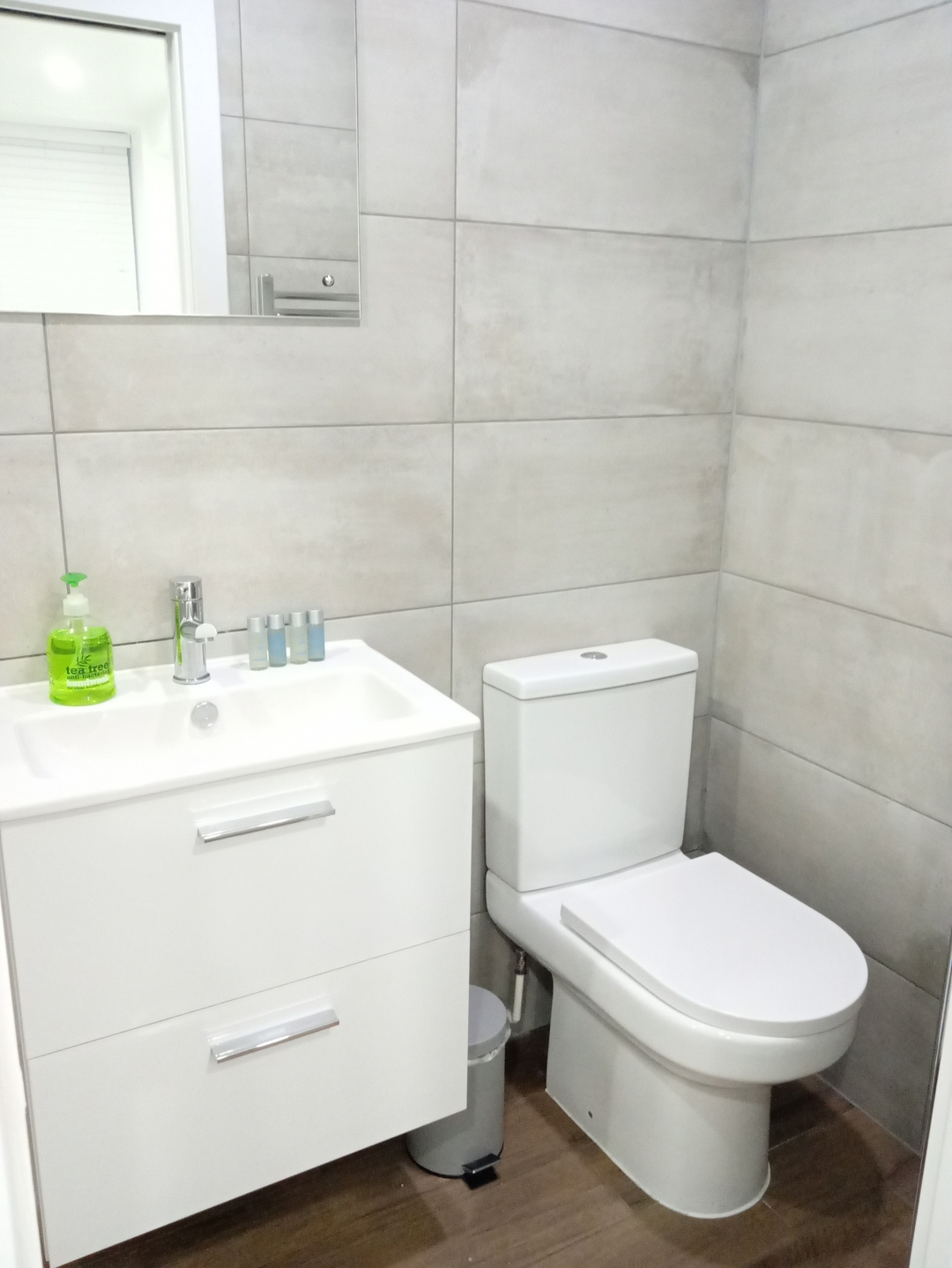 Charlotte Street Family Rooms by News Hotel B3 10 primecityhosts.com