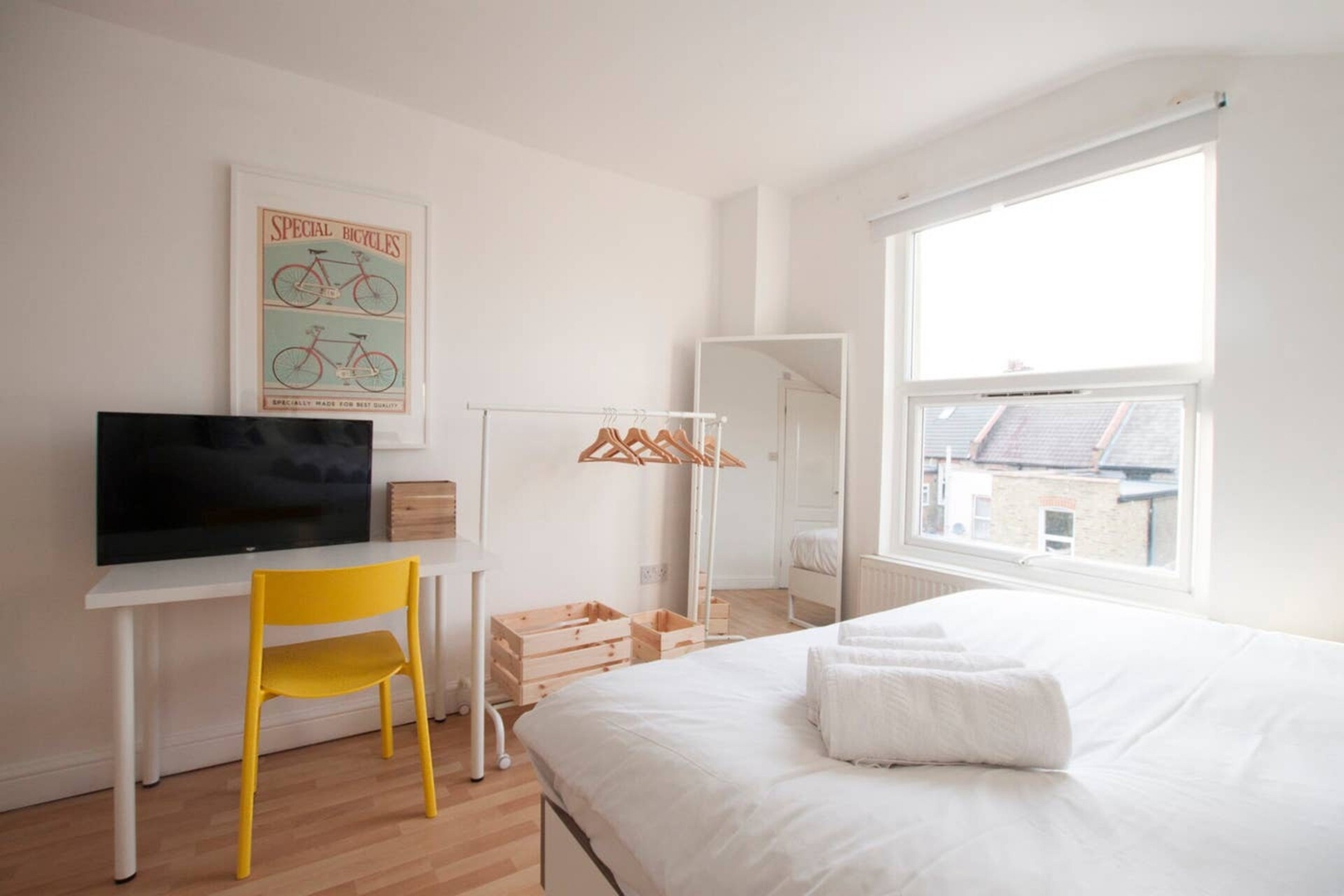 Tooting Broadway Rooms by PrimeCityHosts R7 8 primecityhosts.com