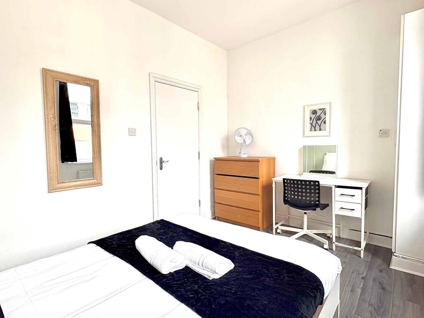 Camden Town 1 Bedroom Apartment By PrimeCItyHosts 12 primecityhosts.com