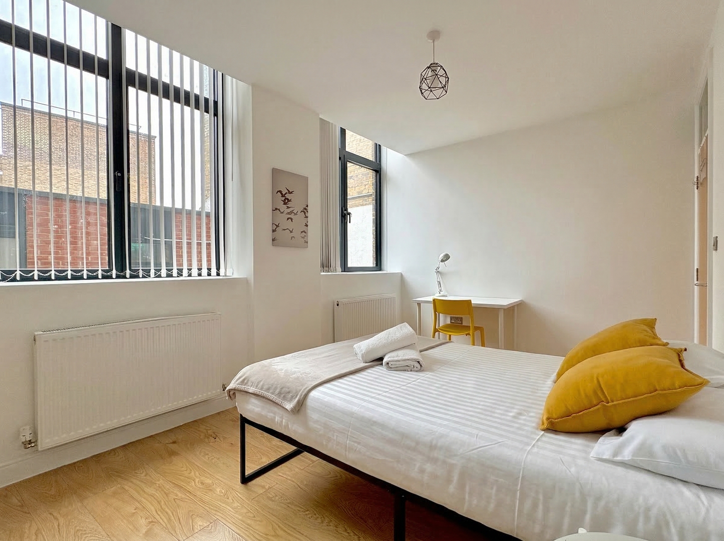 Shoreditch Apartments by PrimeCityHosts F1 10 primecityhosts.com