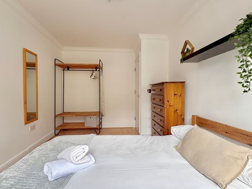 Islington 2 bedroom Apartment by PrimeCityHosts 19 primecityhosts.com