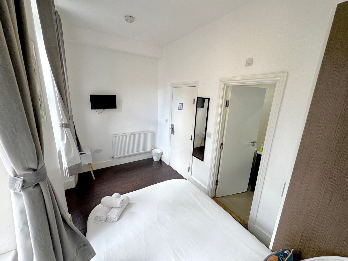 Charlotte Street Rooms by News Hotel R3 3 primecityhosts.com