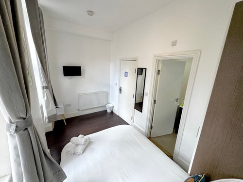 Charlotte Street Rooms by News Hotel R3 3 primecityhosts.com