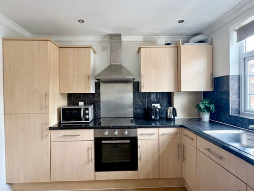 Islington 2 bedroom Apartment by PrimeCityHosts 12 primecityhosts.com