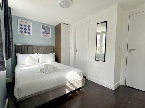 Charlotte Street Rooms by News Hotel R5 0 primecityhosts.com