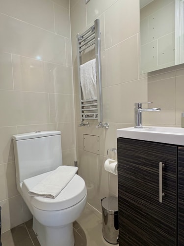 Charlotte Street Rooms by News Hotel R8 5 primecityhosts.com