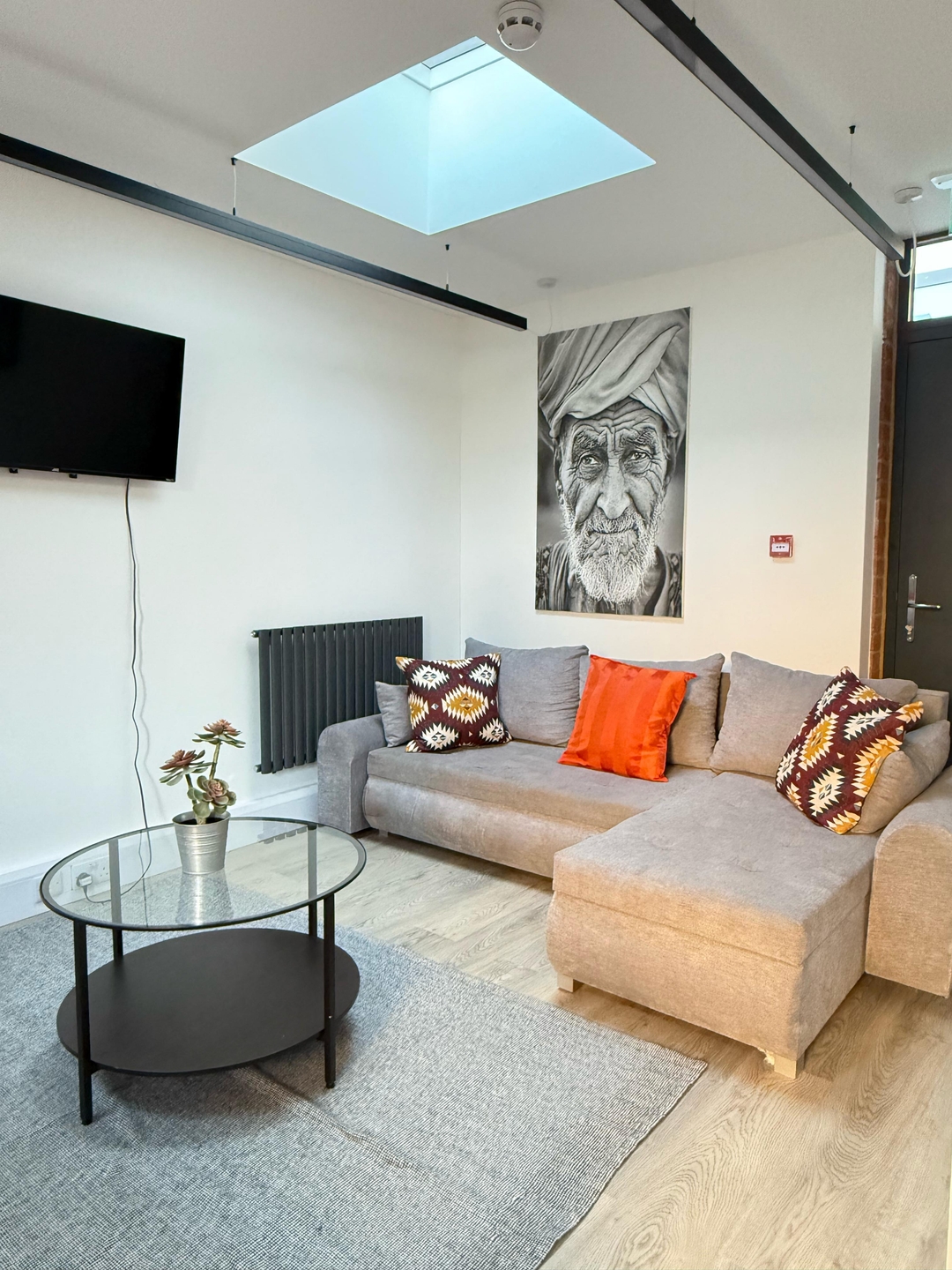 Shoreditch Apartments by PrimeCityHosts F11 3 primecityhosts.com