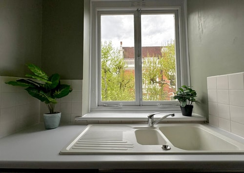 Earl's Court Apartment by PrimeCityHosts 8 primecityhosts.com