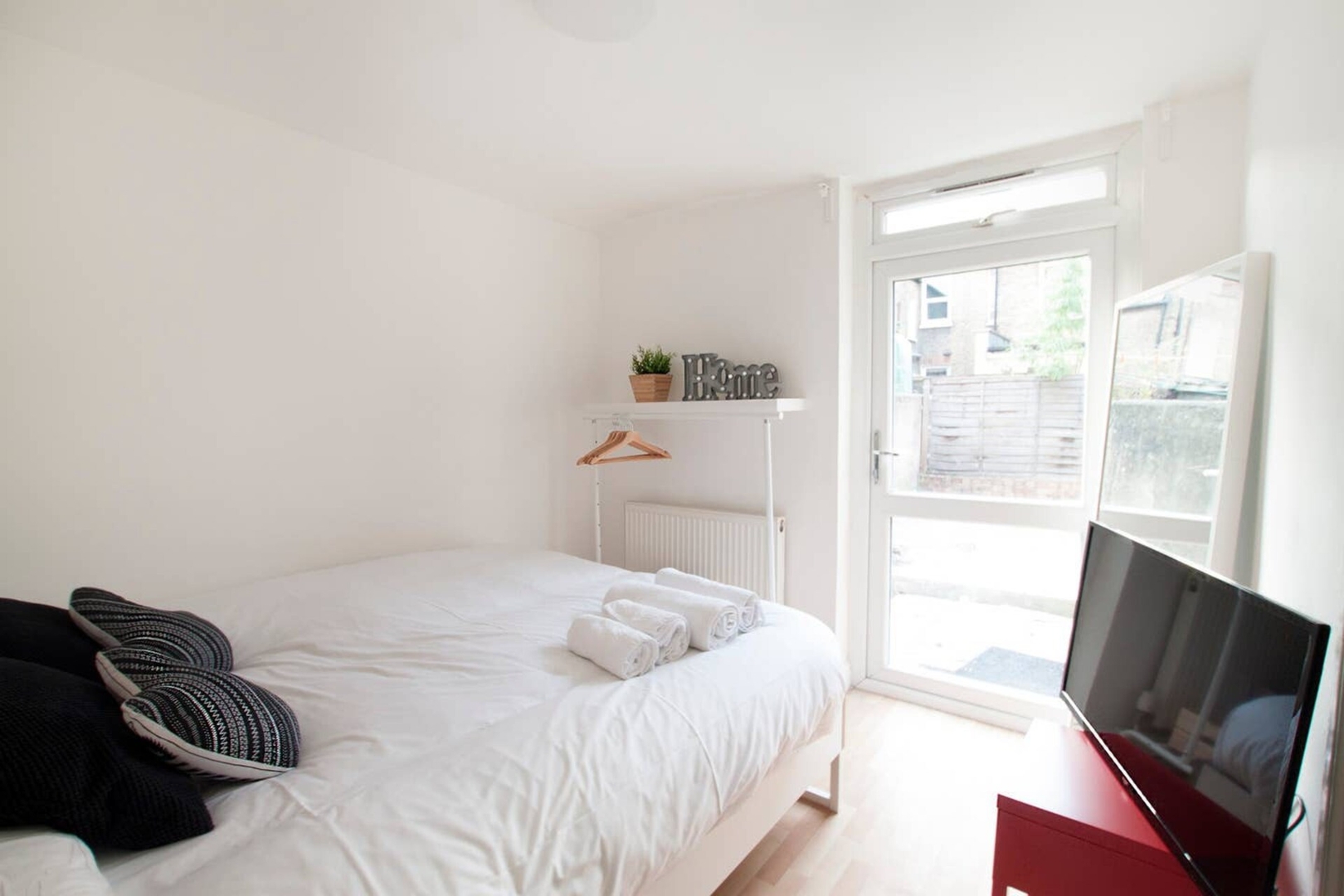 Tooting Broadway Rooms by PrimeCityHosts R1 0 primecityhosts.com