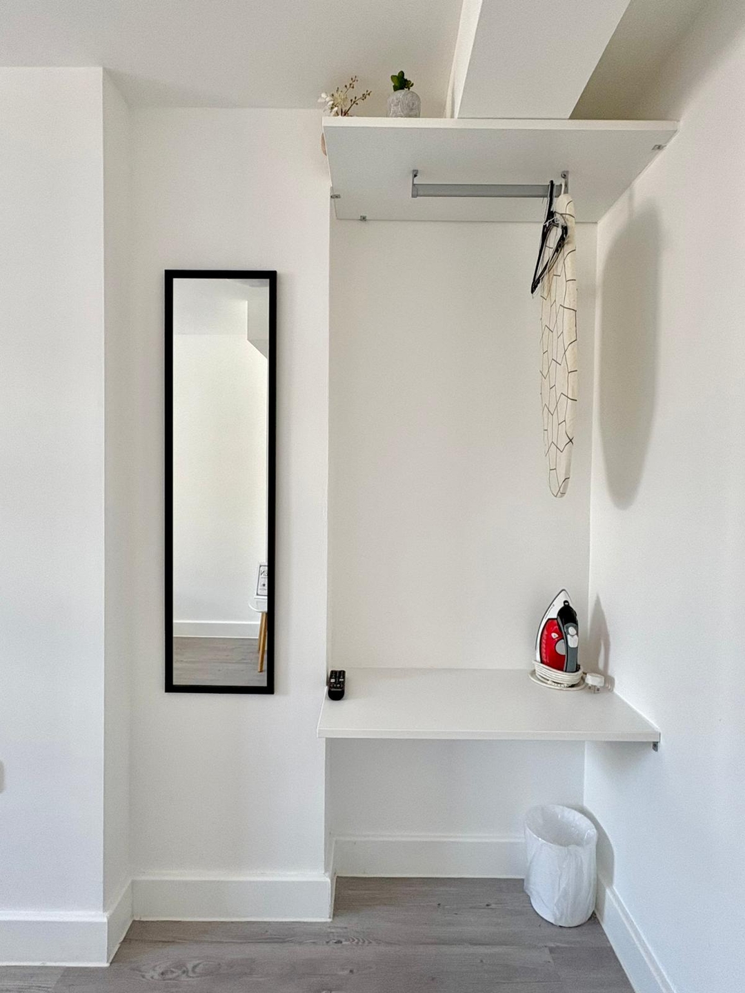 Charlotte Street Rooms by News Hotel R6 13 primecityhosts.com