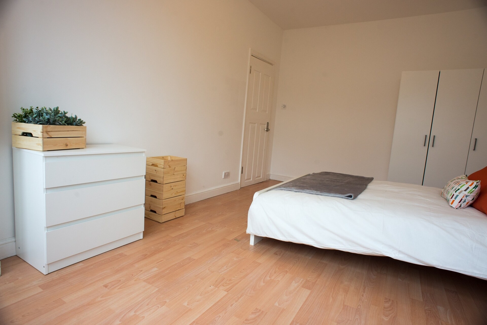 Tooting Bec Rooms by PrimeCityHosts R2 4 primecityhosts.com