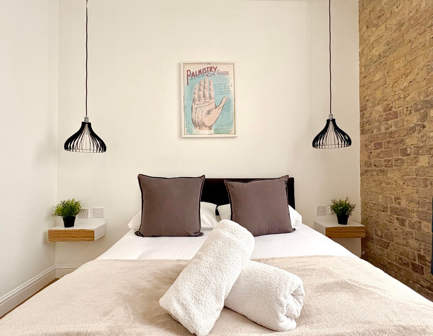 Clerkenwell Apartments by PrimeCityHosts F4 1 primecityhosts.com