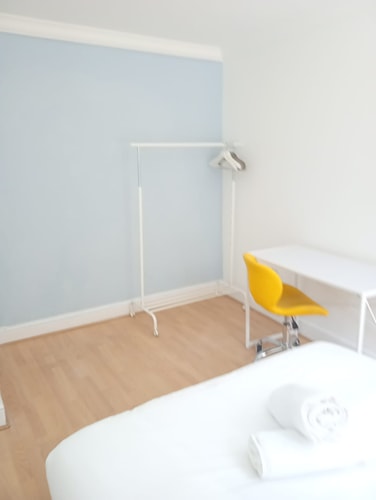 Islington 2 bedroom terrace Apartment by PrimeCityHosts 8 primecityhosts.com