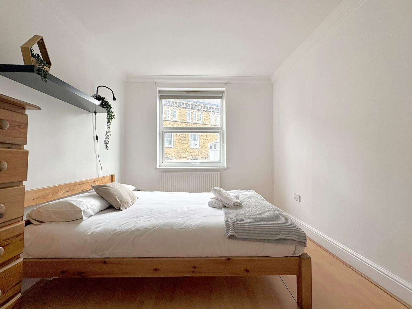 Islington 2 bedroom Apartment by PrimeCityHosts 14 primecityhosts.com