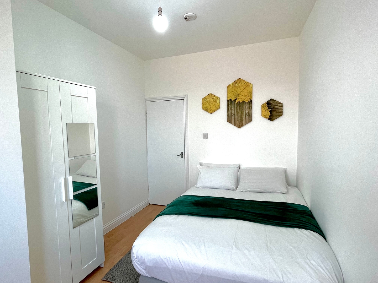 Fulham Broadway Apartment by PrimeCityHosts 1 primecityhosts.com