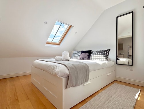 Camden Town Apartment by PrimeCityHosts 15 primecityhosts.com