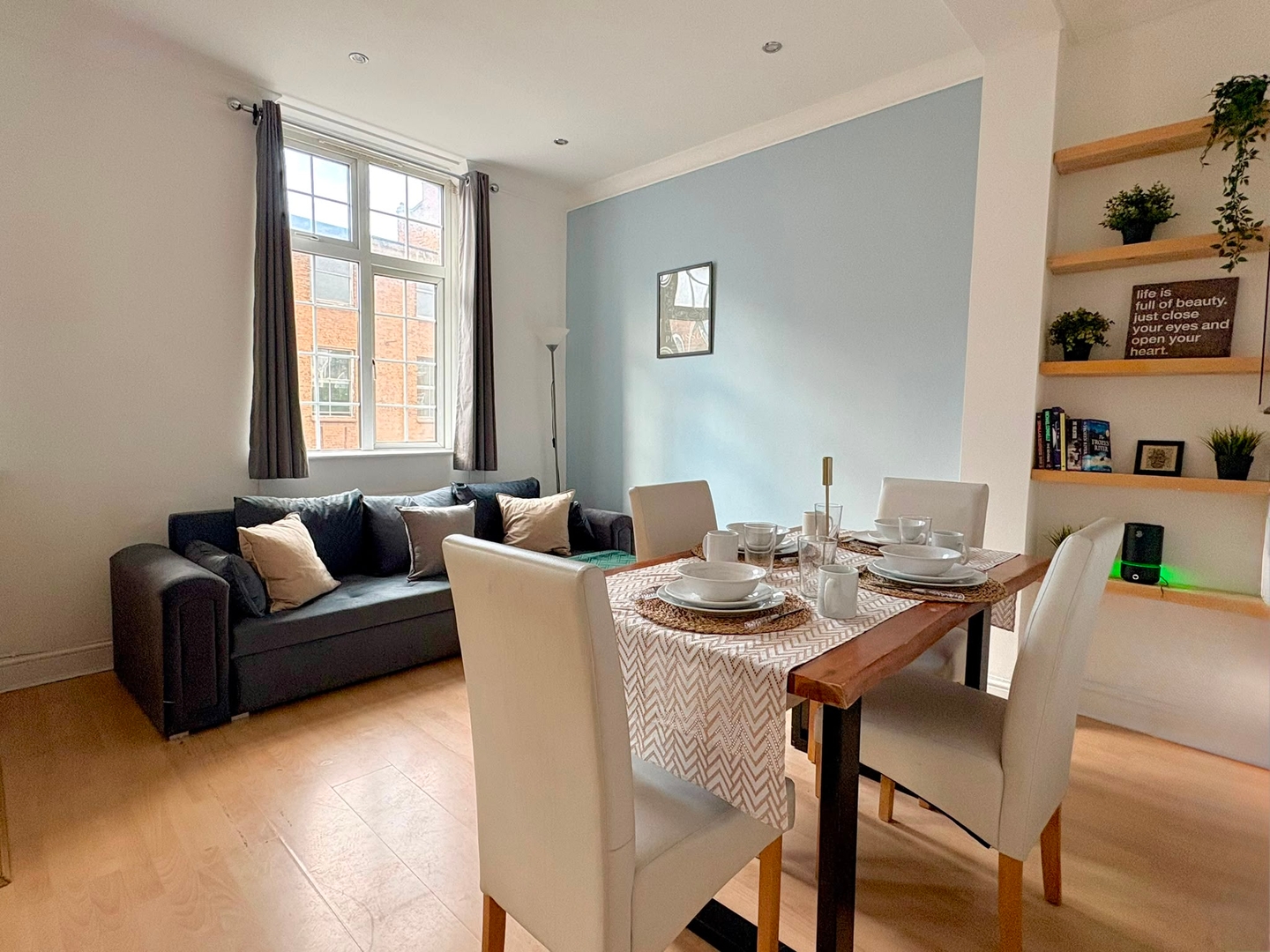 Islington 2 bedroom terrace Apartment by PrimeCityHosts 5 primecityhosts.com