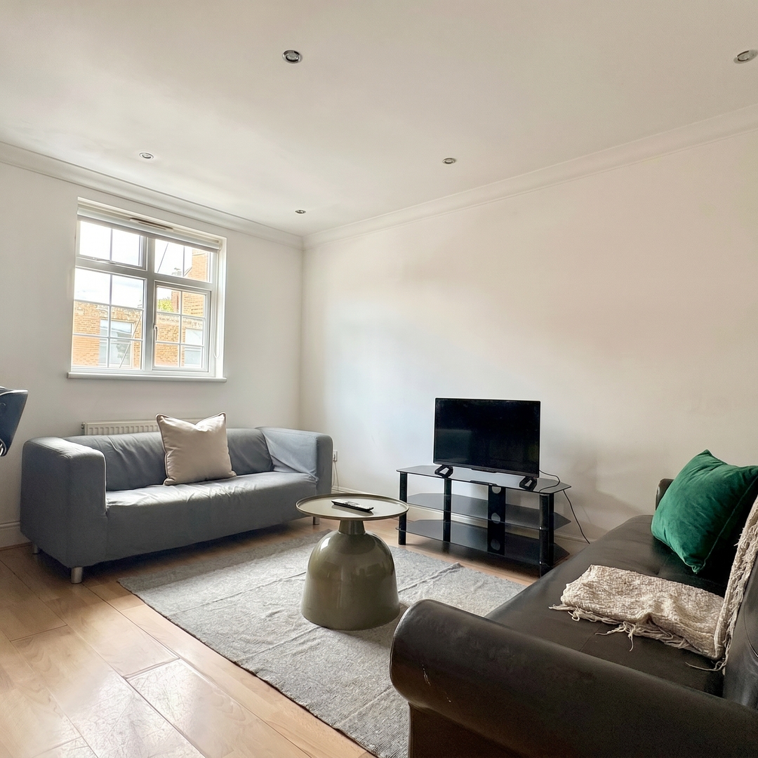 Islington 2 bedroom Apartment by PrimeCityHosts 20 primecityhosts.com
