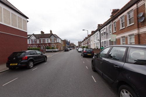 Tooting Broadway Rooms by PrimeCityHosts R3 6 primecityhosts.com