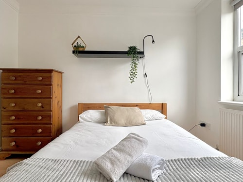 Islington 2 bedroom Apartment by PrimeCityHosts 1 primecityhosts.com