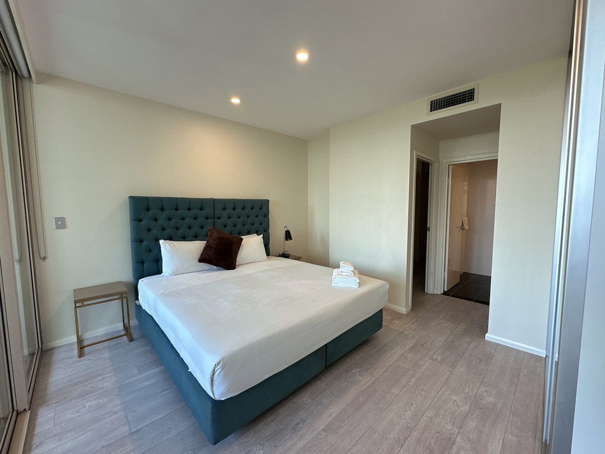 Spacious City View 3BR Loft Apartment | Parking*2 16 Serain Residences