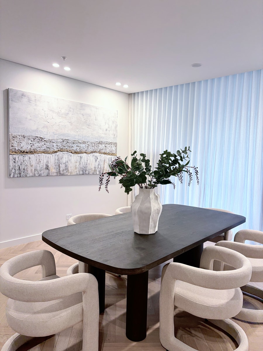 Stylish Sandringham Urban Townhouse by Hyde Park 2 Serain Residences