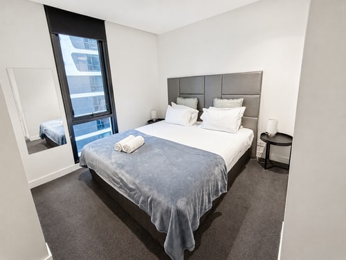 5 Min to State Library: High-Rise Modern 2Bedroom 2 Serain Residences