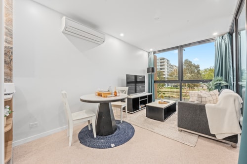 Cozy 1BR Apartment | Walk to Tram | Parking 18 Serain Residences