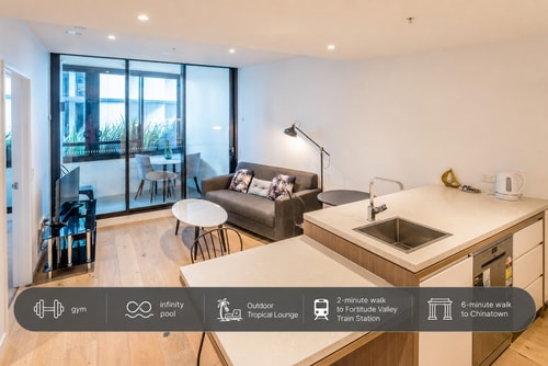 Elegant and Stylish 1BR Apartment + Infinity Pool 0 Serain Residences