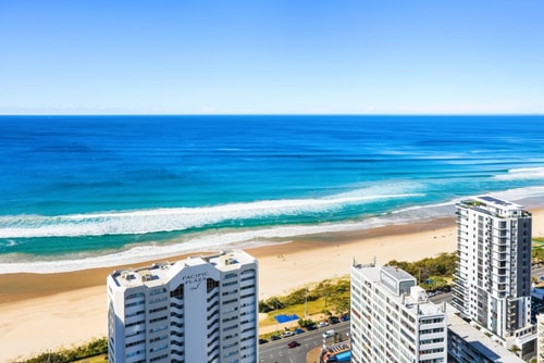 Spacious Ocean View 1-Bedroom + Parking in Surfers 11 Serain Residences