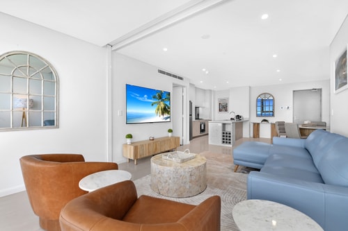 59 Floor 180 degree Ocean View 2 Bedroom Apartment 3 Serain Residences