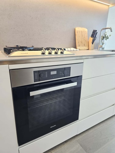 Cozy 1 Bedroom Apartment In South Bank 8 Serain Residences
