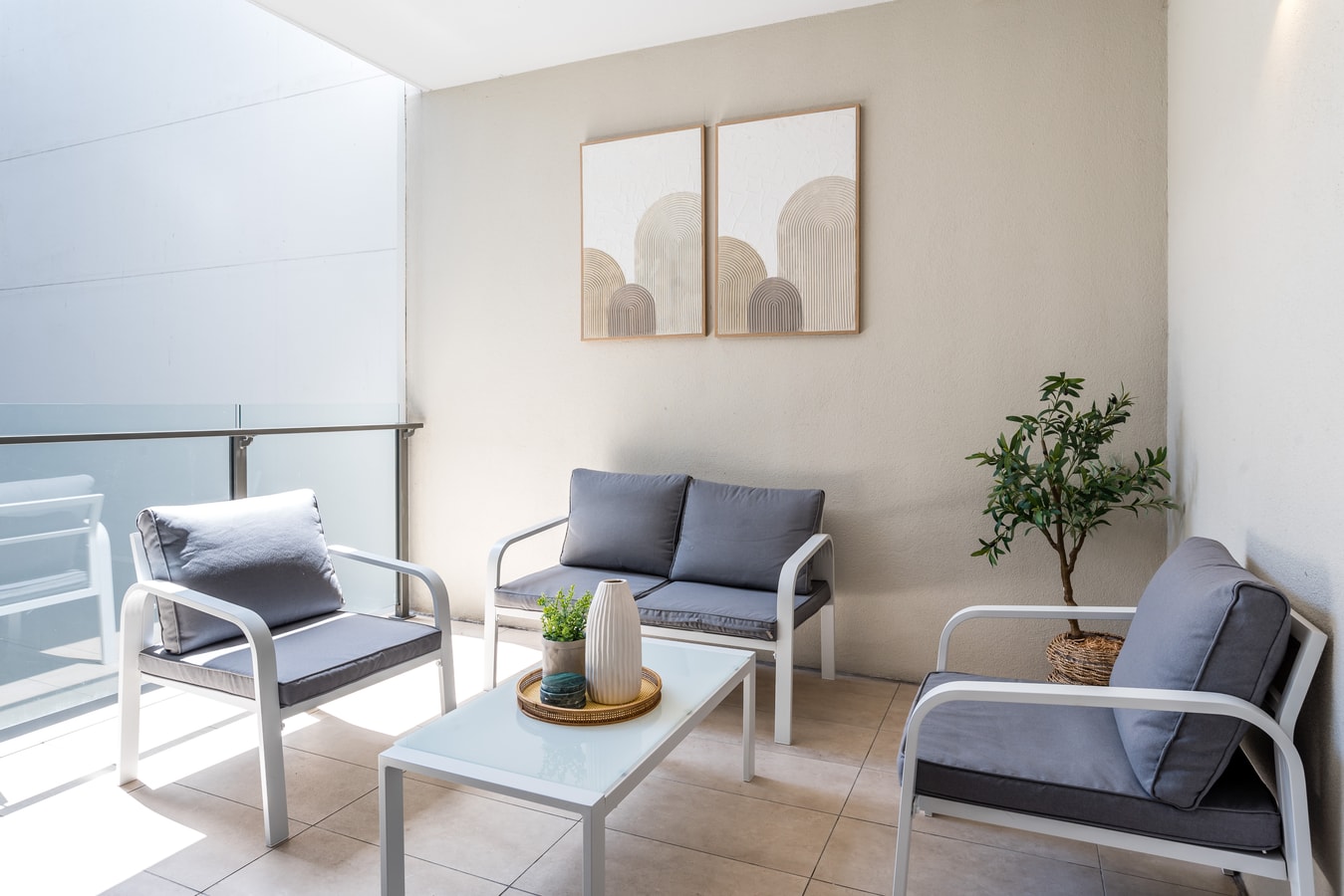 City-Center Cozy 2BDR Apartment with Parking 3 Serain Residences