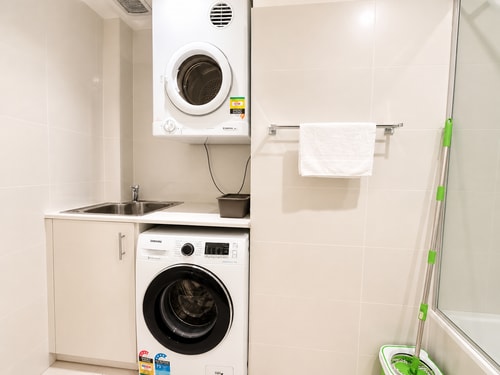 Rosehill 1BR | Bunk Bed | Max 3 | near Parramatta 5 Serain Residences