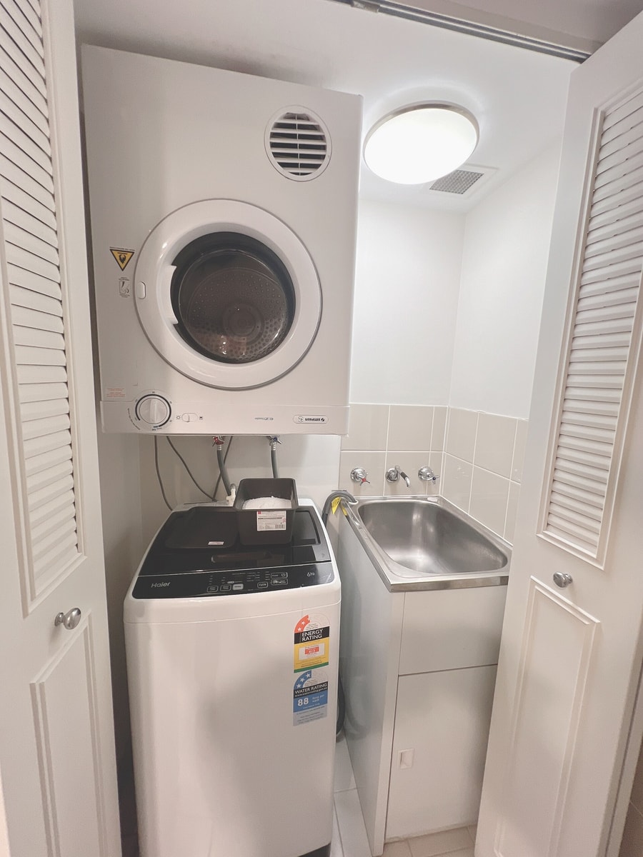Comfortable Studio 3-min Walk to Chatswood Station 22 Serain Residences