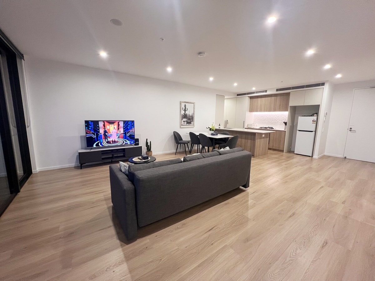 Riverside Modern 2BR East Brisbane w/Parking 6 Serain Residences