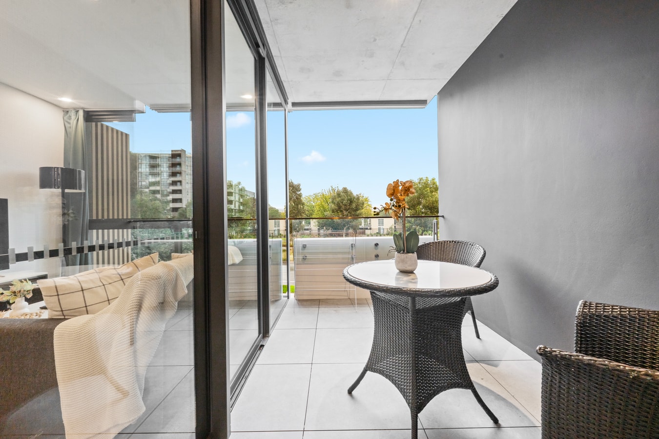 Cozy 1BR Apartment | Walk to Tram | Parking 15 Serain Residences