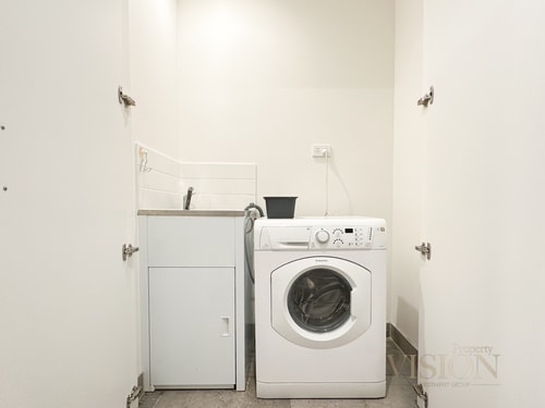 Modern 2-Bedroom Apartment next North Ryde Metro 35 Serain Residences