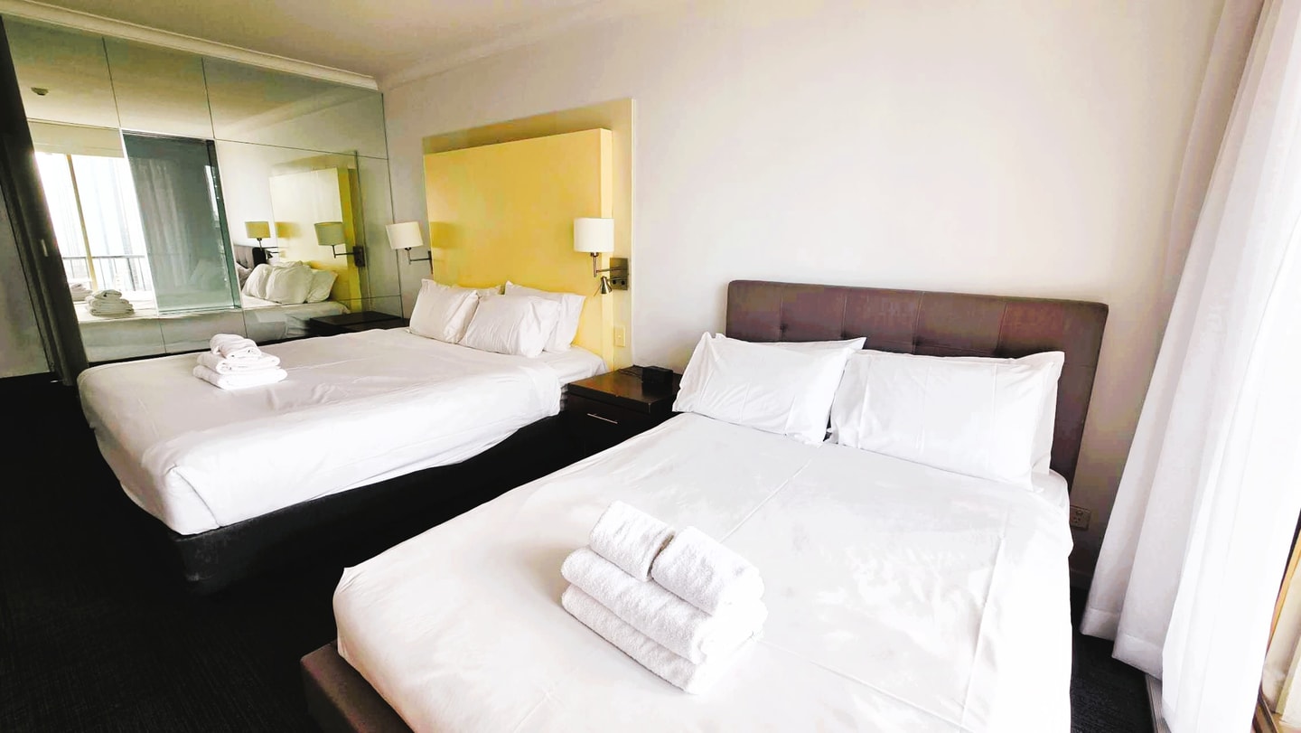 SeaView Hotel Room | Level 12 Walk to Beach&Tram 6 Serain Residences