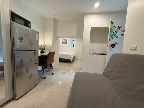 Comfortable Private Room 12 Mins to Train & Metro 2 Serain Residences