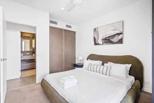 River View Central Brisbane 1Bedroom Apartment 4 Serain Residences
