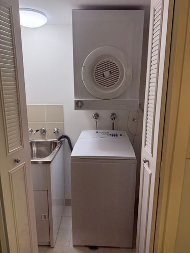 Convenient One-bedroom next to Chatswood station 10 Serain Residences