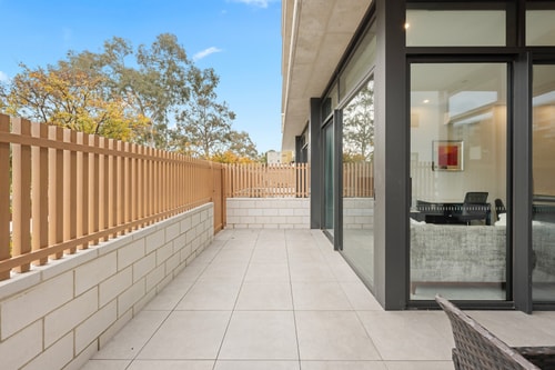 Fresh 2BR Stay | Parking | 7min Walk to Tram 15 Serain Residences