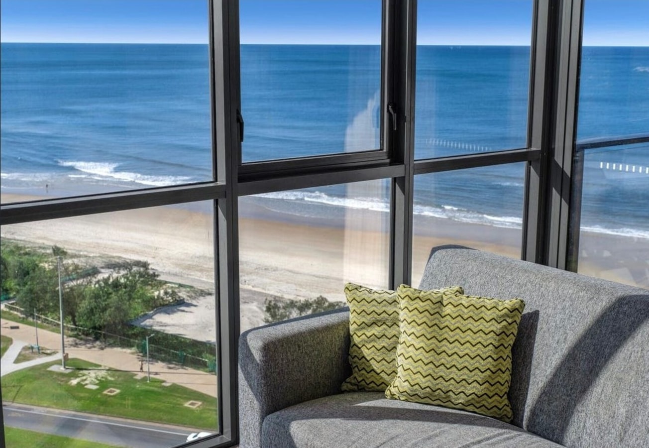 High-rise Oceanfront 1BR Apartment in Surfers 5 Serain Residences