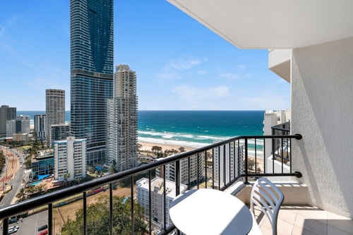 Cozy Ocean View Twin Studio Surfers Paradise 12 Serain Residences